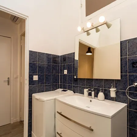 Apartment Elegant 2 In The Heart Of Cannes